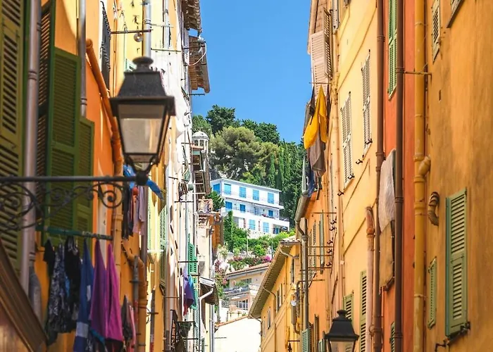 Apartment Bleu Dazur- Hyper Centre - Rue Longue - Menton