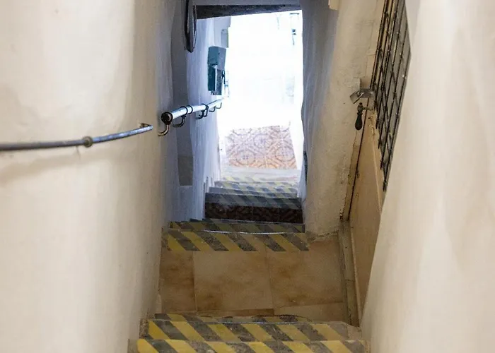 Bleu Dazur- Hyper Centre - Rue Longue - *